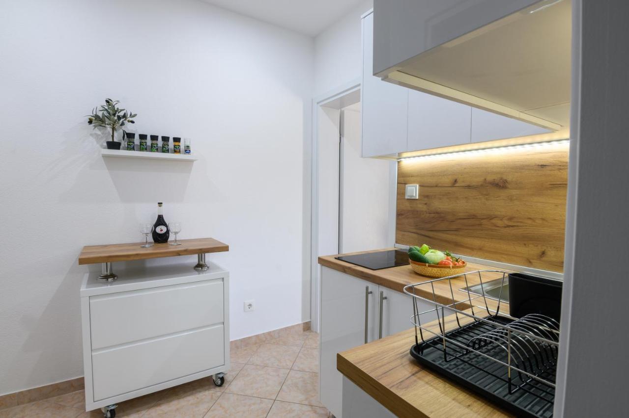 וודיצה Apartments Blatancic מראה חיצוני תמונה