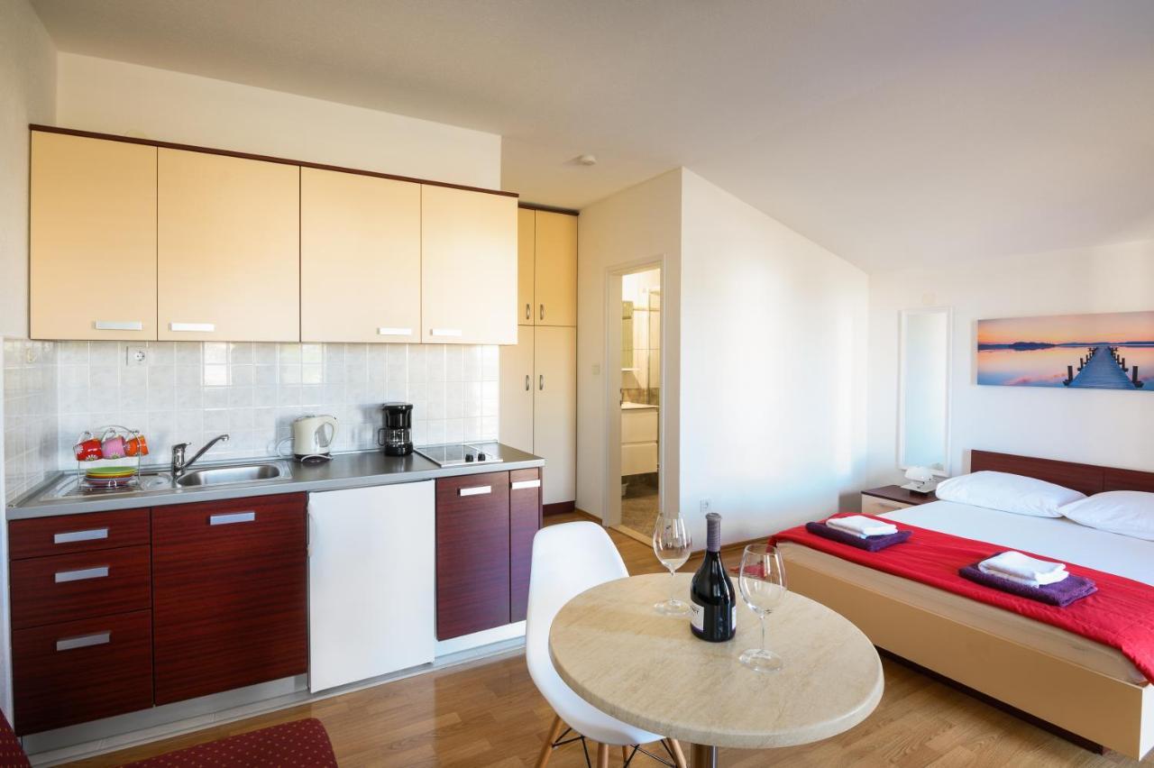 וודיצה Apartments Blatancic מראה חיצוני תמונה