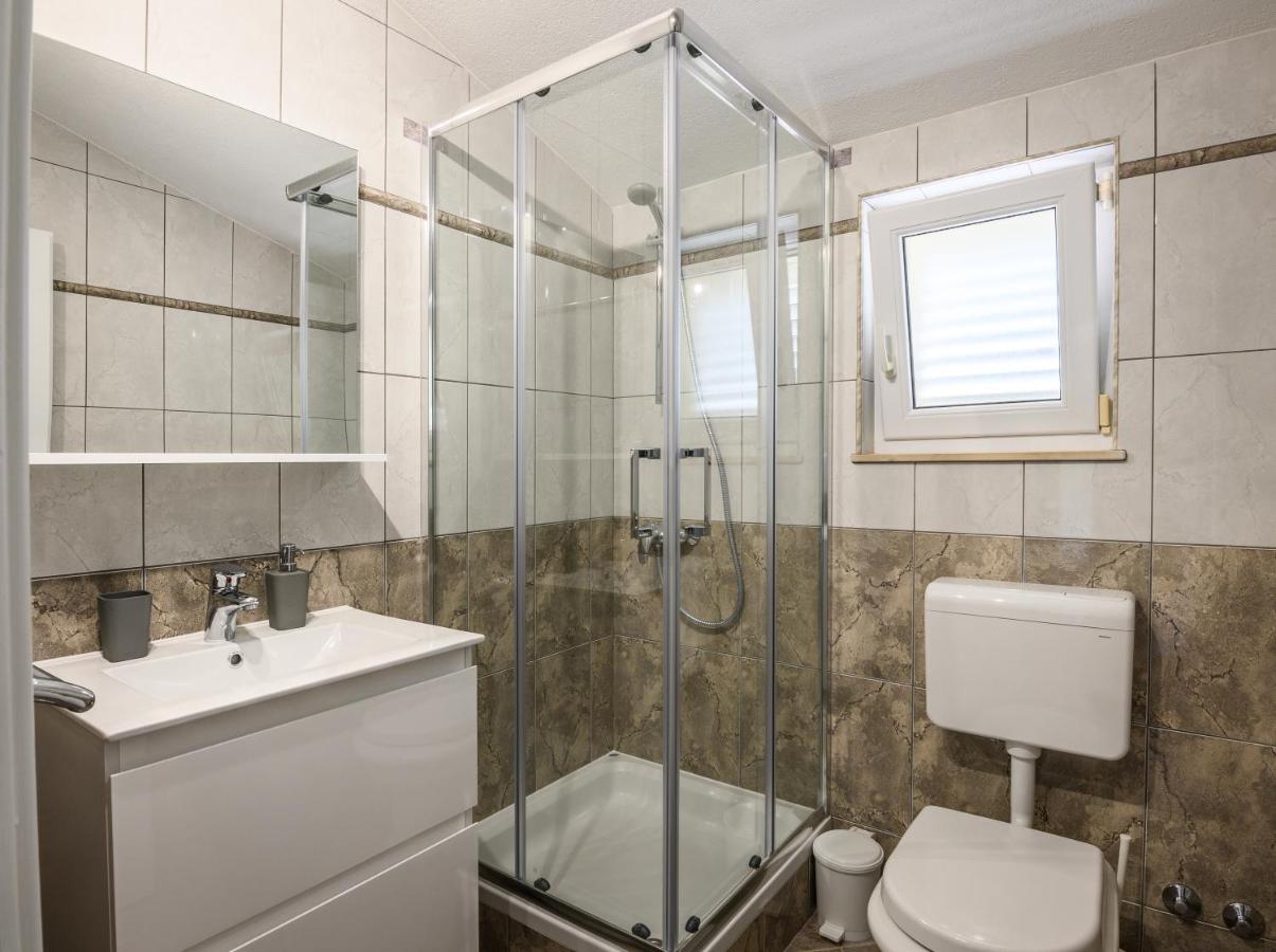 וודיצה Apartments Blatancic מראה חיצוני תמונה