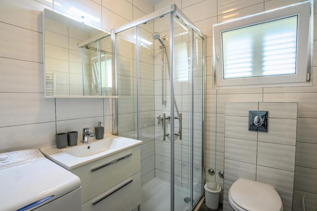וודיצה Apartments Blatancic מראה חיצוני תמונה