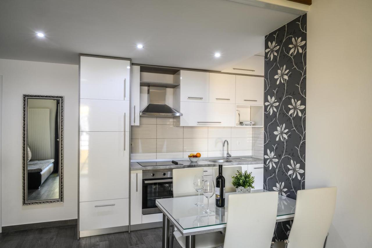 וודיצה Apartments Blatancic מראה חיצוני תמונה